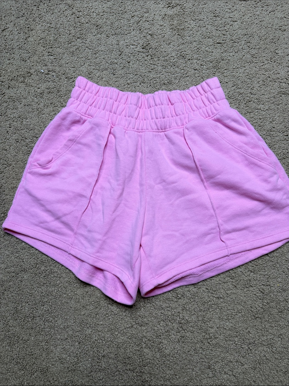 GILLY HICKS (Hollister) high waisted sweatshorts